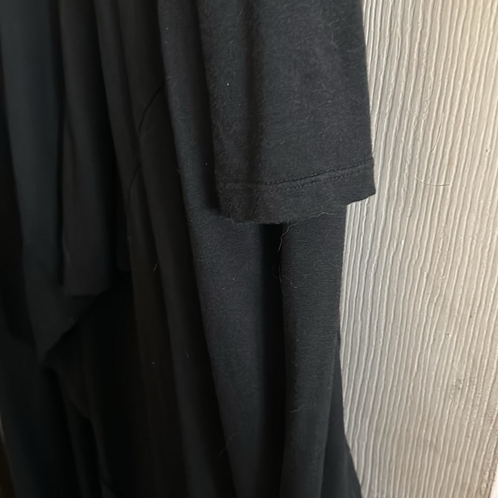 Make An Offer Roman’s black cowl neck long tunic 👏 - Picture 2 of 5